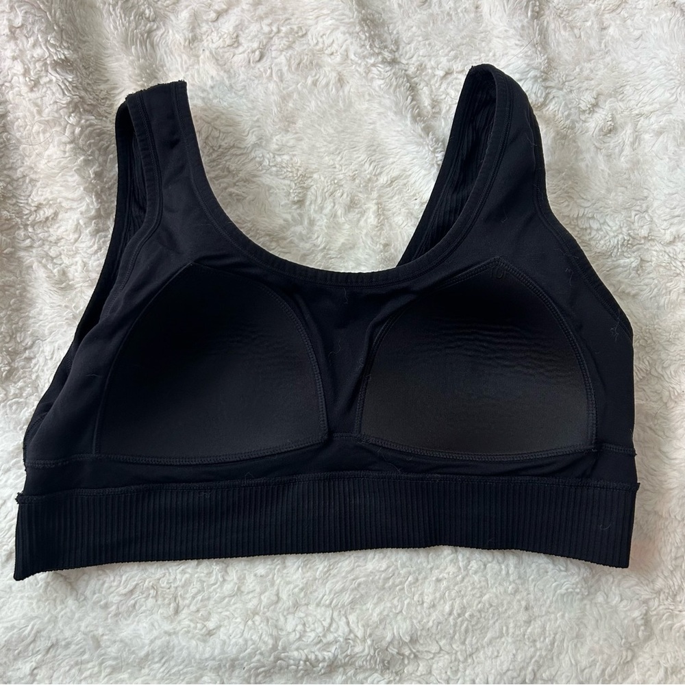 Torrid‎ Seamless Ribbed Bralette - Picture 14 of 14